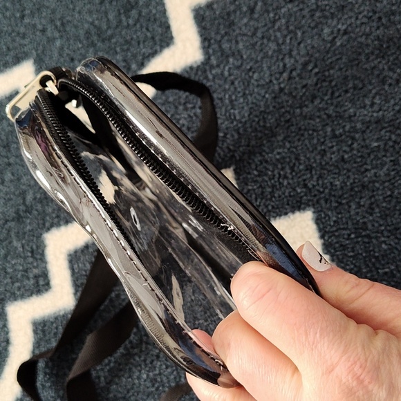 Clear Stadium Bag with Adjustable Strap - NWOT - Picture 4 of 8